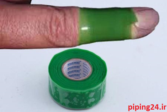 شکل 6 استفاده ازچسب لاستیکی برای رفع نشتی لوله
